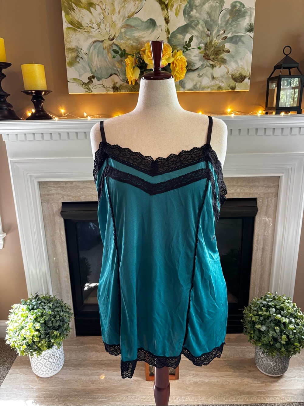 *NEW* Lane Bryant Lace Turquoise/Black Chemise Top - Size 22/24
